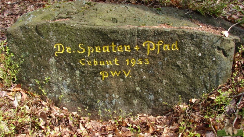 Ritterstein Nr. 185-2a Dr.-Sprater-Pfad Erbaut 1953.JPG - Ritterstein Nr.185 Dr.-Sprater-Pfad Erbaut 1953